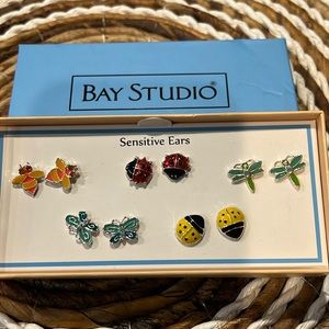 3/$15 Bay Studio Pierced Earrings (5 pair) - Cute for girls - New - Lot 1017
